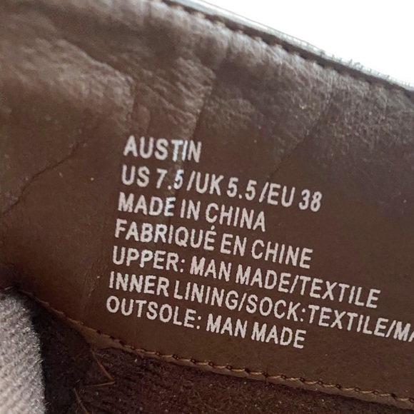 JustFab Austin Flat Ankle Booties - Picture 9 of 9